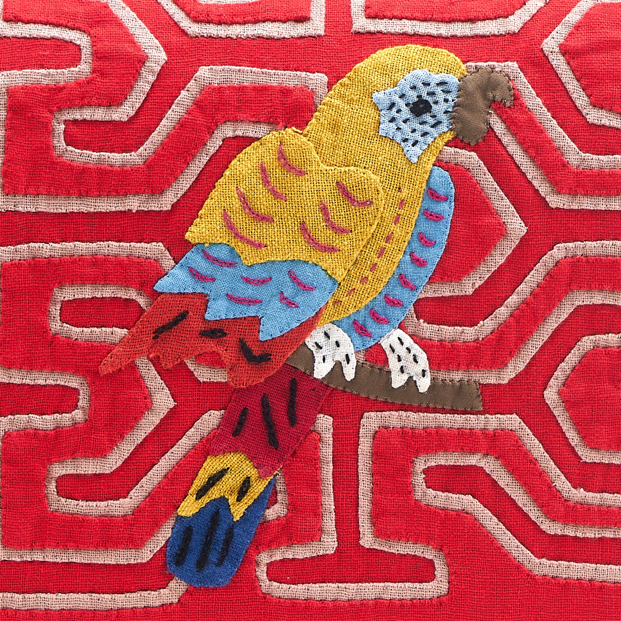 RED GUACAMAYA CLUTCH