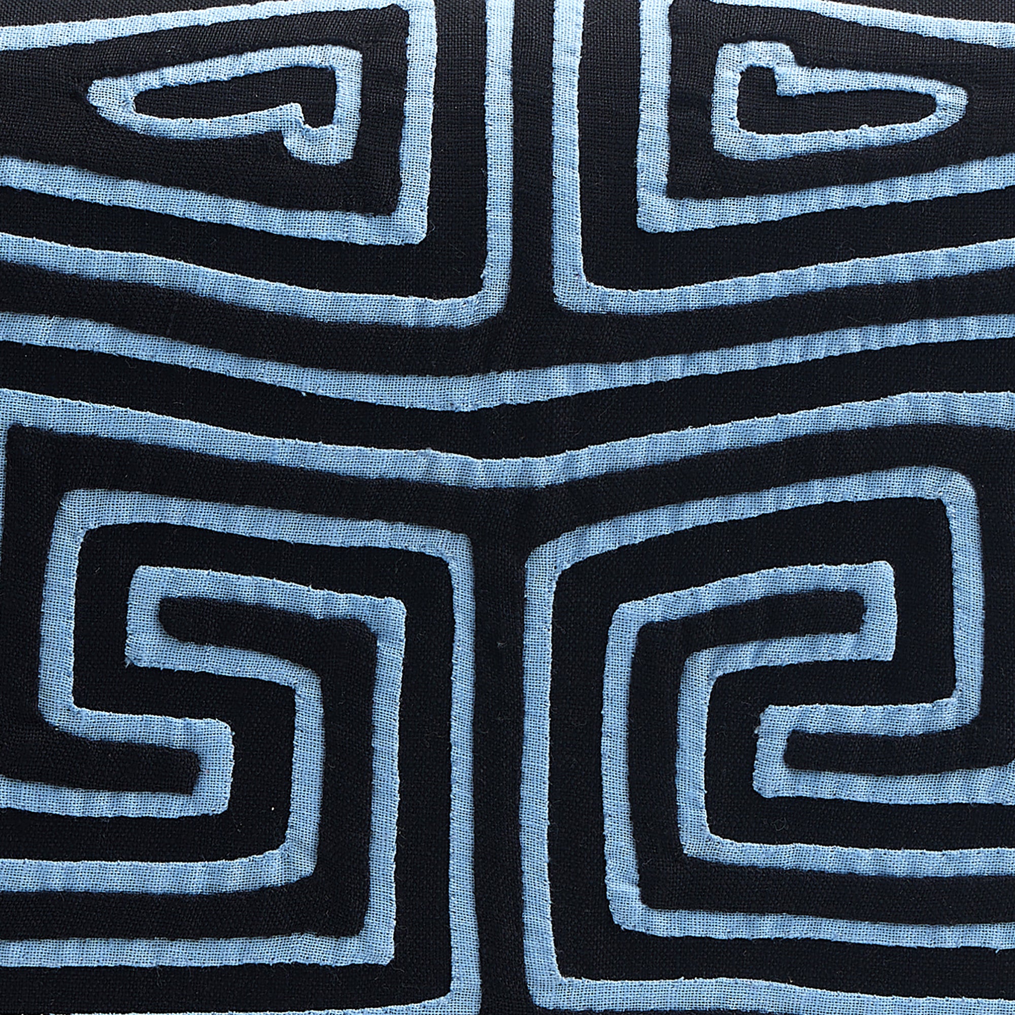 MAISI IN LIGHT BLUE CLUTCH