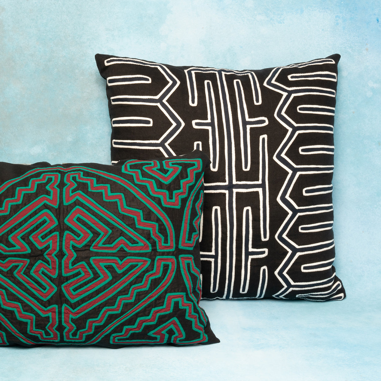 Kuna Cushion